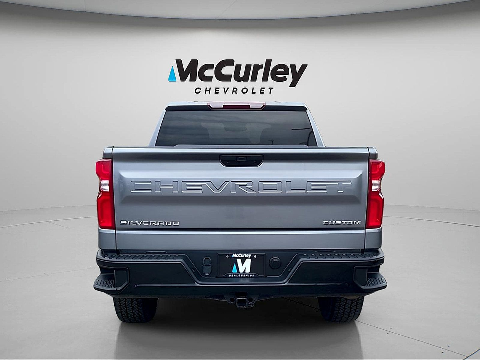 Used 2022 Chevrolet Silverado 1500 Custom Trail Boss AWD/4WD image 6