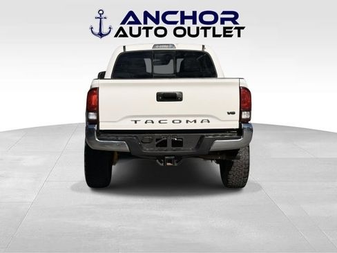 Used 2021 Toyota Tacoma SR5 image 7