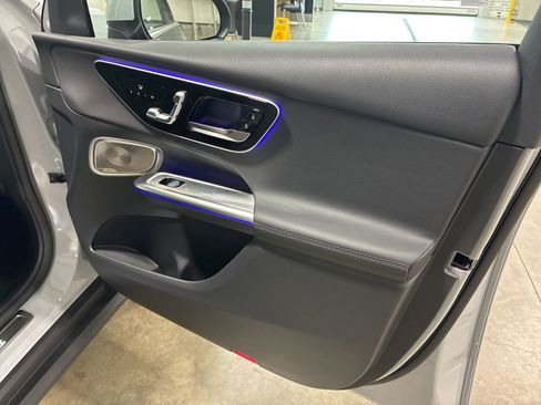 New 2026 Mercedes-Benz GLC 300 4MATIC image 11