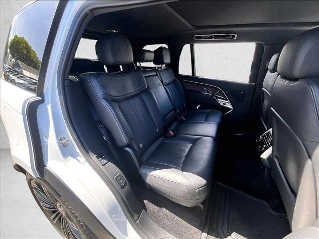 Used 2024 Land Rover Range Rover Long Wheelbase SE AWD/4WD image 27