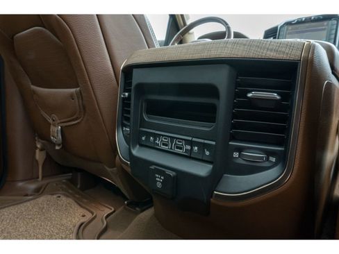 Used 2019 RAM 1500 Limited image 17