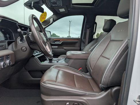 Used 2022 GMC Sierra 1500 Denali AWD/4WD image 17