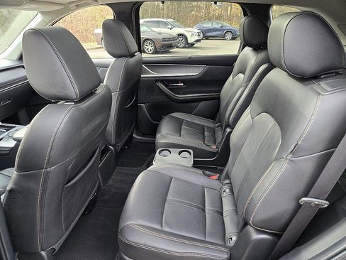 Used 2024 MAZDA CX-90 3.3 Turbo w/ Premium Package image 12