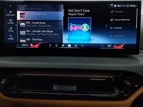 New 2026 BMW 330i xDrive Sedan w/ Premium Package image 23