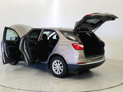 Used 2019 Chevrolet Equinox LT FWD image 11