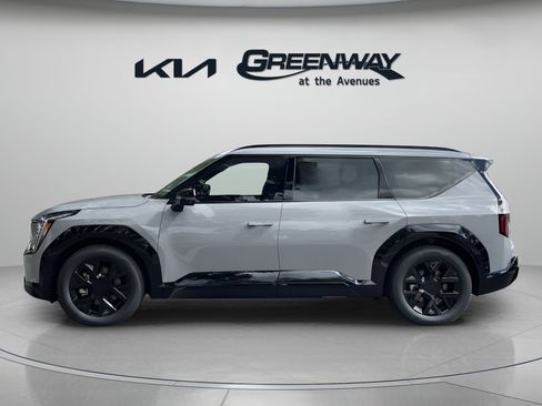 New 2026 Kia EV9 Land w/ Nightfall Edition Package image 2