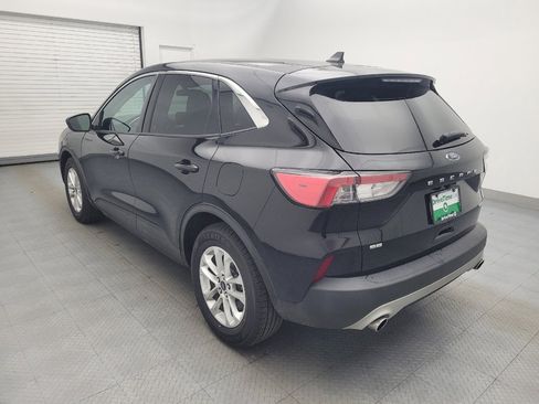 Used 2020 Ford Escape SE FWD image 3