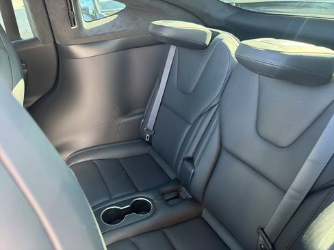 Used 2023 Tesla Model X image 7