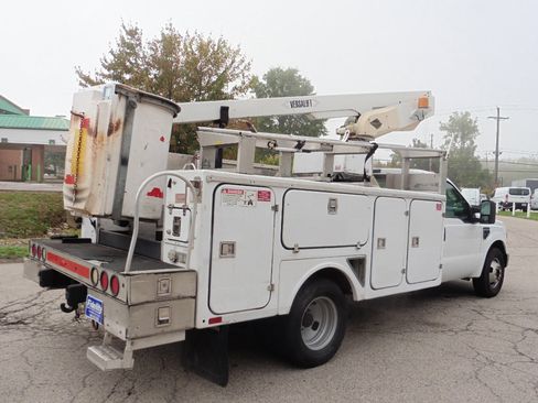 Used 2008 Ford F350 XLT image 8