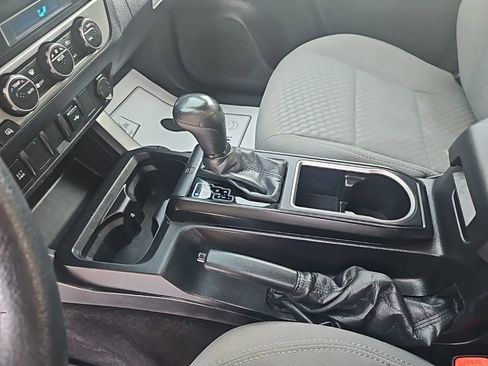 Used 2021 Toyota Tacoma SR image 15