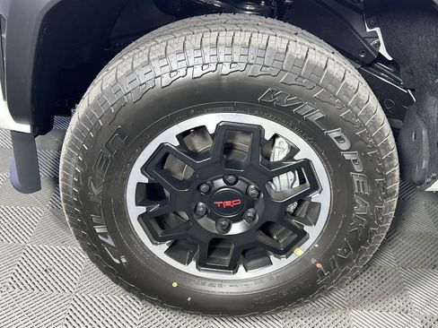 New 2026 Toyota Tacoma TRD Off-Road image 9