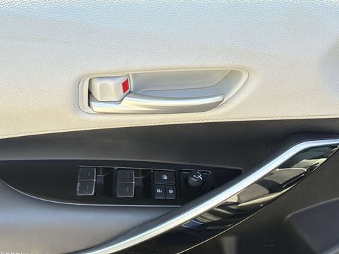 Used 2024 Toyota Corolla XSE FWD image 15