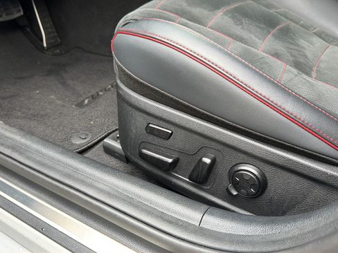 Used 2023 Kia Stinger GT2 w/ Option Group 015 RWD image 20