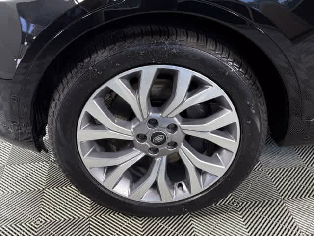 New 2026 Land Rover Discovery Limited Edition AWD/4WD image 14