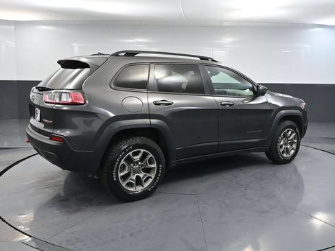 Used 2022 Jeep Cherokee Trailhawk AWD/4WD image 5