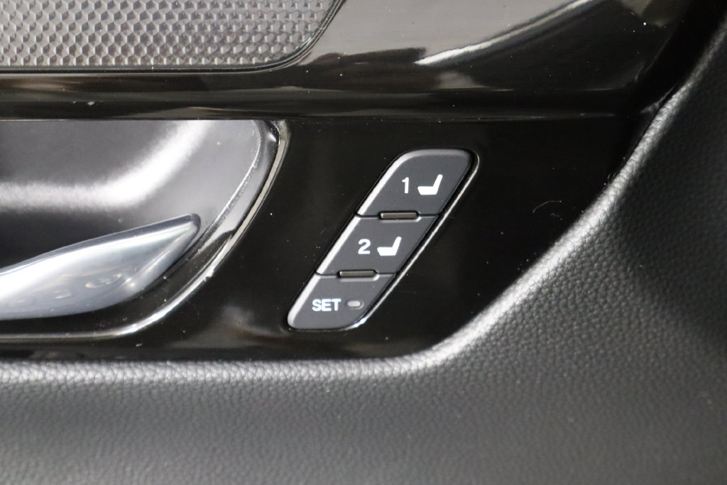 Used 2025 Honda CR-V EX-L image 21
