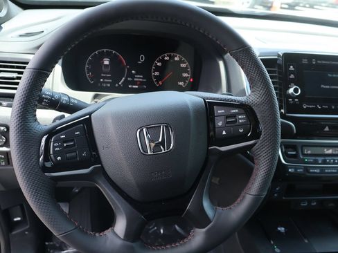 New 2026 Honda Ridgeline Black Edition image 27