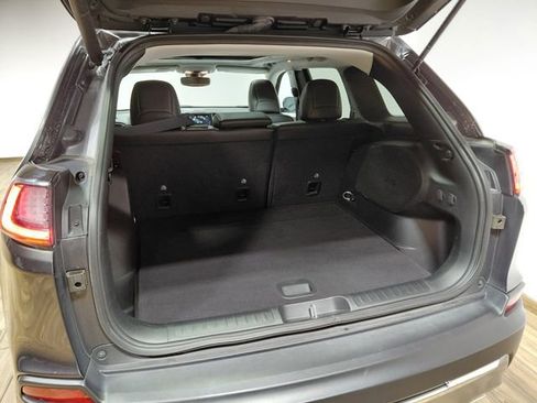 Used 2022 Jeep Cherokee Limited AWD/4WD image 45