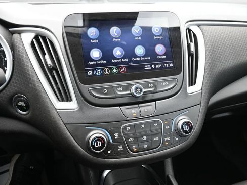 Used 2023 Chevrolet Malibu LT FWD image 31