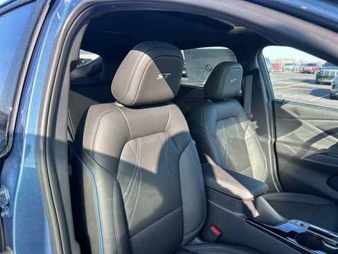 New 2026 Buick Envista Sport Touring FWD image 34