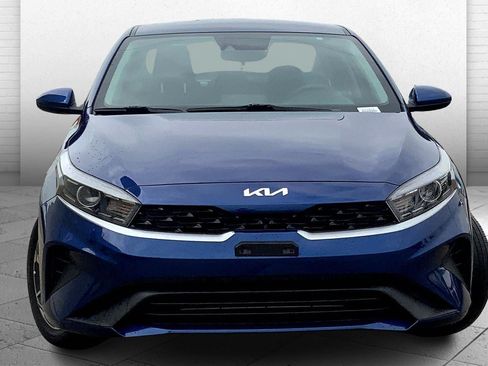 Used 2023 Kia Forte LXS FWD image 2