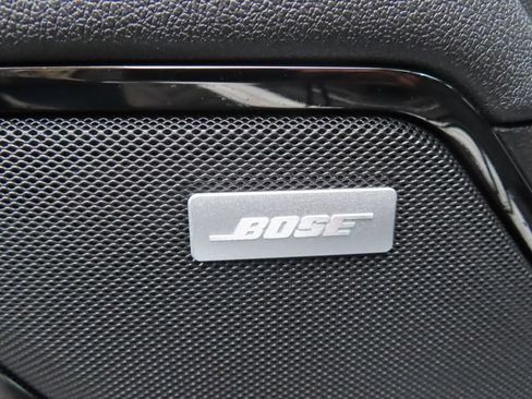 Certified 2025 GMC Sierra 1500 AT4 w/ AT4 Premium Package AWD/4WD image 15