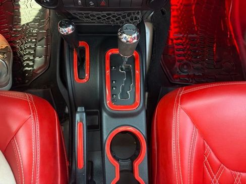 Used 2016 Jeep Wrangler Unlimited Sport w/ Quick Order Package 24S AWD/4WD image 25