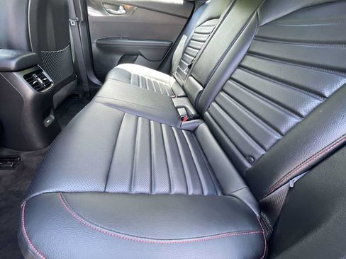 Used 2022 Kia Forte GT FWD image 9