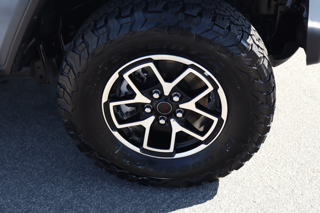Certified 2025 Jeep Wrangler Unlimited Rubicon AWD/4WD image 10