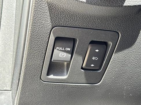 Used 2021 Ford Expedition Max Limited RWD image 31