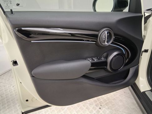 Certified 2023 MINI Cooper S image 22