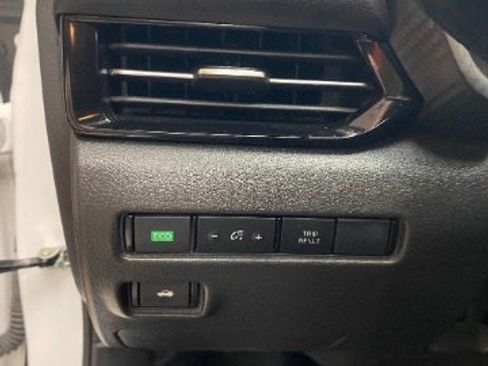 Used 2024 Nissan Sentra SR image 15