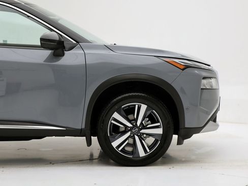 Used 2023 Nissan Rogue Platinum w/ Platinum Premium Package image 4