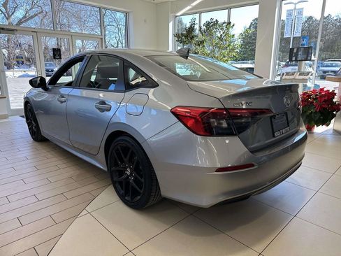 Certified 2022 Honda Civic Sport image 5