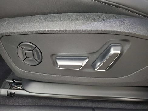 New 2026 Audi Q3 quattro 2.0T AWD/4WD image 21