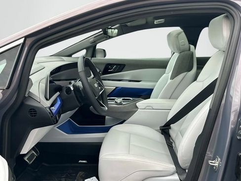 New 2026 Cadillac Optiq Luxury 1 image 10