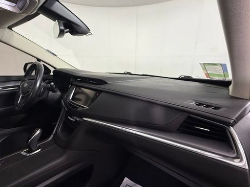 Used 2019 Cadillac XT5 Luxury FWD image 28