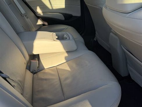 Used 2017 Acura ILX w/ Premium Package image 6