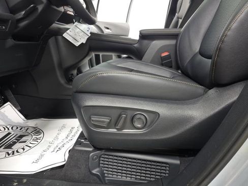 New 2026 Toyota Sienna XLE Woodland Edition image 18