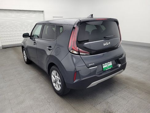 Used 2025 Kia Soul LX w/ LX Technology Package image 5