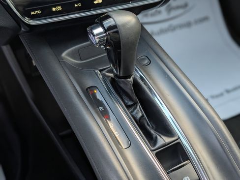 Used 2018 Honda HR-V EX-L image 22