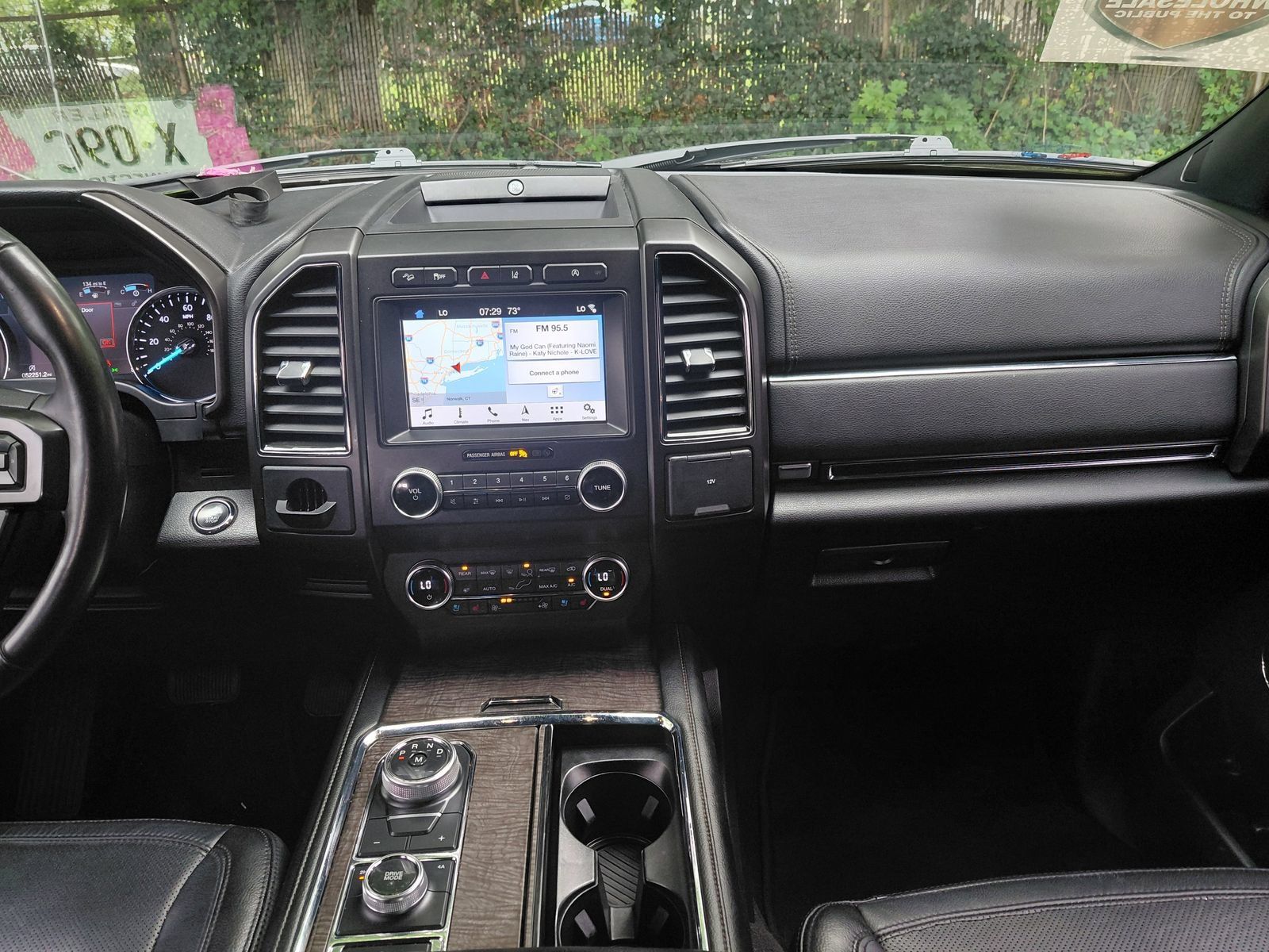 Used 2019 Ford Expedition Max Limited w/ Equipment Group 301A AWD/4WD image 3