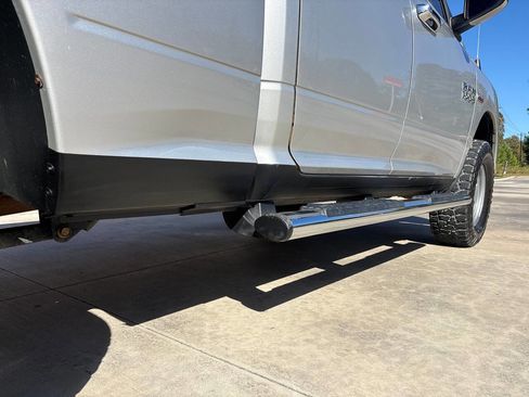 Used 2015 RAM 1500 Express image 16