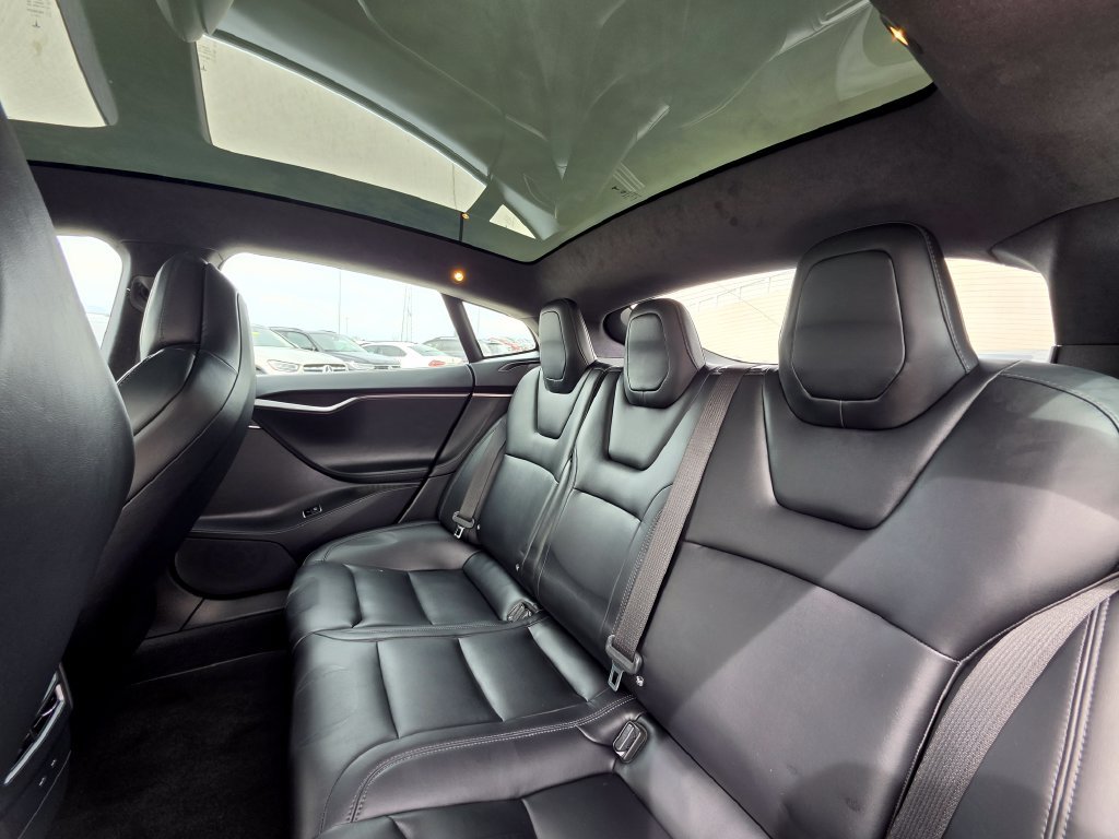 Used 2020 Tesla Model S Long Range AWD/4WD image 21