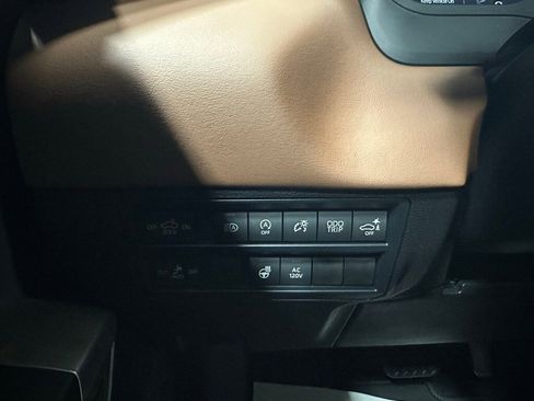 Used 2025 Toyota Tundra 1794 Edition image 18