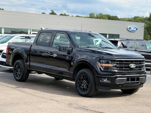 Used 2025 Ford F150 XLT w/ Equipment Group 301A Standard AWD/4WD image 31