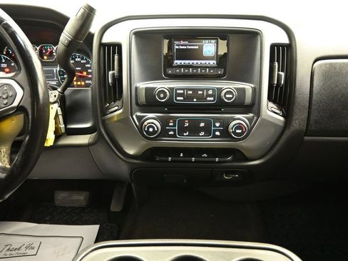 Used 2015 Chevrolet Silverado 1500 LT AWD/4WD image 18