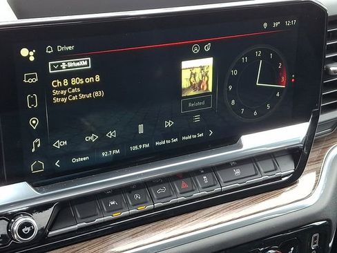 Used 2024 GMC Sierra 1500 Elevation image 21