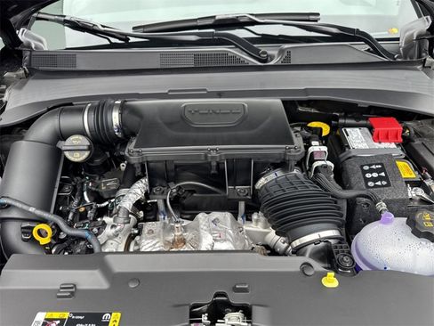 New 2026 Jeep Compass Latitude image 37