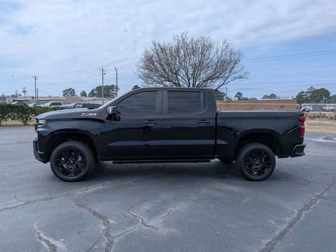 Used 2021 Chevrolet Silverado 1500 LT Trail Boss w/ Convenience Package II image 6